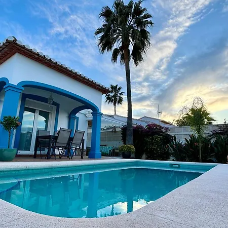Tatil Evi Precioso Independiente En Con Piscina Denia